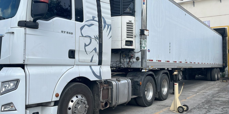 Trailer de Carga Trailer Transportes RD